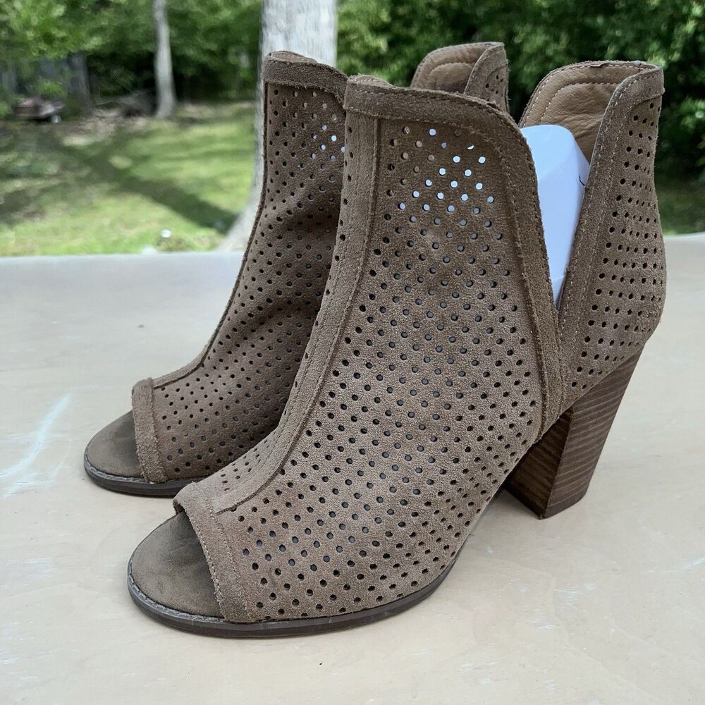 Lucky Brand Open Toe Women’s Shoes Sz 9M Leather Upper LP Larise 3.5" Heel